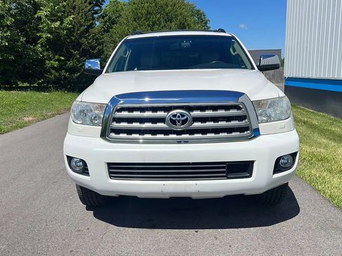 Used 2012 Toyota Sequoia Platinum AWD/4WD image 2