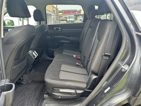 Certified 2021 Kia Sorento LX FWD image 14