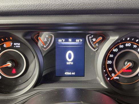 Used 2026 Jeep Wrangler Sport AWD/4WD image 20