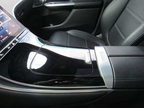 Used 2023 Mercedes-Benz GLC 300 w/ Pinnacle Trim Package image 41