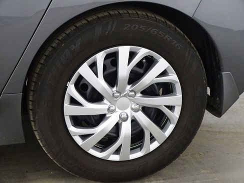 Used 2023 Nissan Leaf S image 41