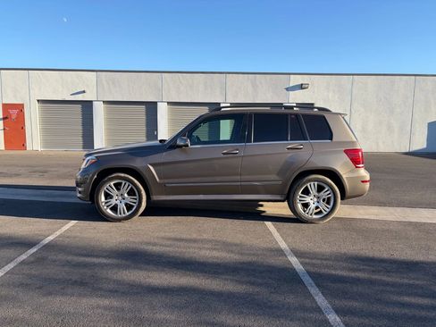 Used 2013 Mercedes-Benz GLK 350 2WD image 3