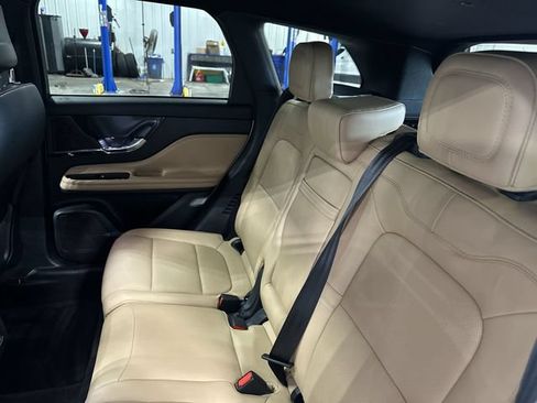 Used 2022 Lincoln Corsair Reserve w/ Equipment Group 201A AWD/4WD image 31