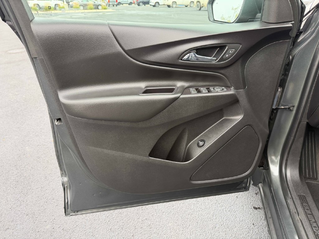 Used 2019 Chevrolet Equinox LT AWD/4WD image 27
