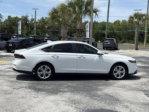 Used 2025 Honda Accord LX image 6