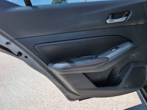 Used 2019 Nissan Altima 2.5 SR w/ SR Premium Package FWD image 30