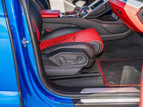 Used 2019 Lamborghini Urus image 47