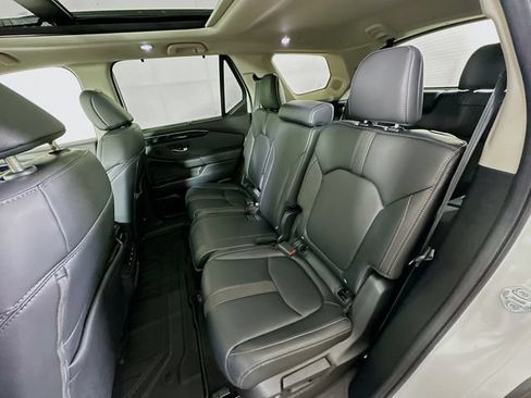 Used 2025 Honda Pilot Touring image 30