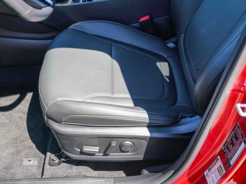 Used 2025 Hyundai Tucson SEL FWD image 15