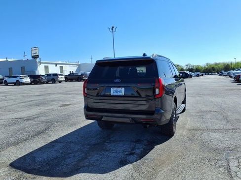 Used 2025 Ford Expedition Tremor AWD/4WD image 22