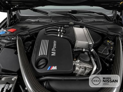 Used 2018 BMW M4 Coupe RWD image 15