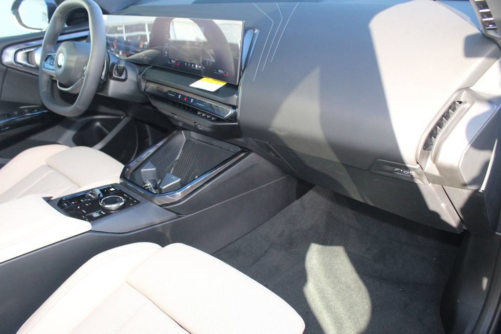 Used 2026 BMW X3 xDrive30i w/ Convenience Package AWD/4WD image 24