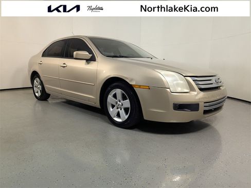 Used 2007 Ford Fusion SE image 1