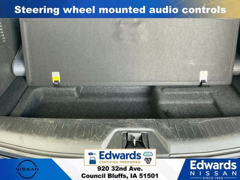 Used 2023 Nissan Armada SL AWD/4WD image 11