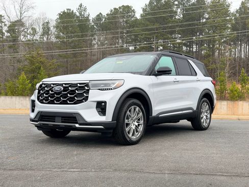 New 2026 Ford Explorer Platinum AWD/4WD image 8