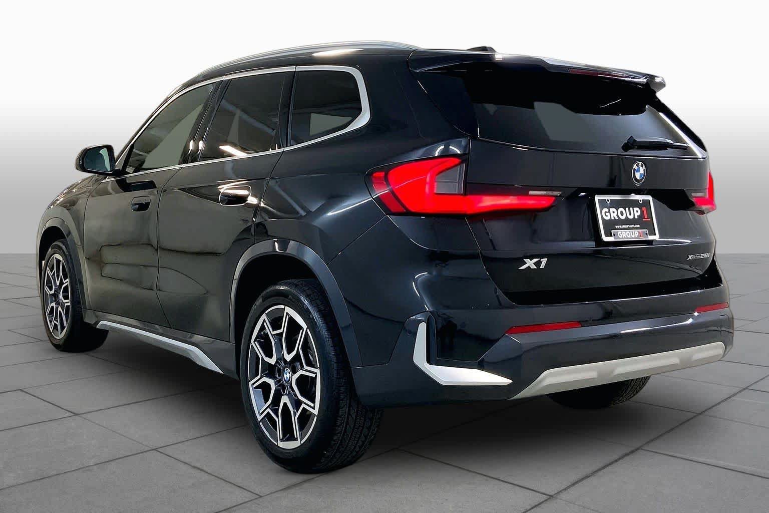 Used 2026 BMW X1 xDrive28i AWD/4WD image 11