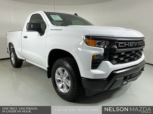 Used 2024 Chevrolet Silverado 1500 W/T w/ WT Value Package AWD/4WD image 3