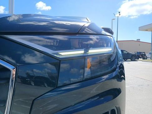 Used 2022 Audi Q8 Premium Plus AWD/4WD image 4