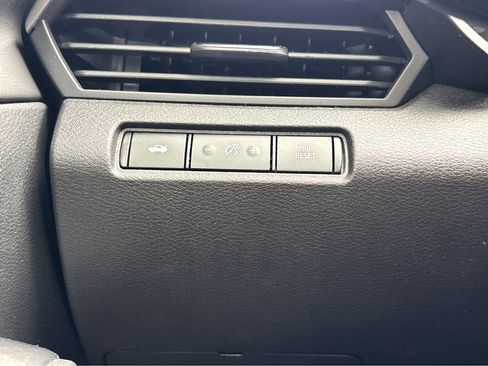 Used 2023 Nissan Altima 2.5 S FWD image 13