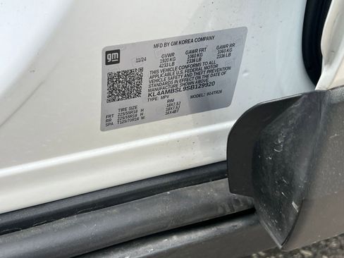 Used 2025 Buick Encore GX Preferred image 23