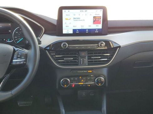 Used 2022 Ford Escape SEL image 27