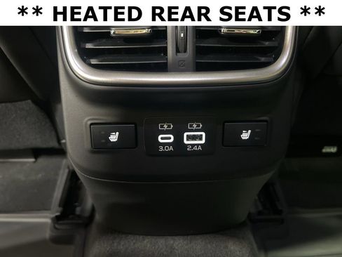 Used 2025 Subaru Outback Limited XT image 11