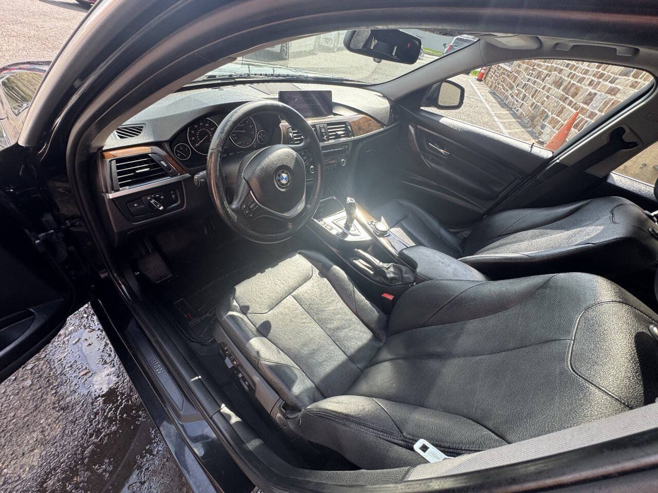Used 2015 BMW 335i xDrive Sedan AWD/4WD image 26