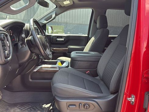 Used 2021 Chevrolet Silverado 1500 LT Trail Boss w/ Bed Protection Package AWD/4WD image 9