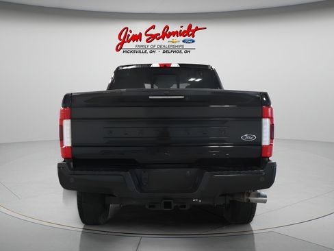 Used 2017 Ford F250 Platinum w/ Platinum Ultimate Package AWD/4WD image 5