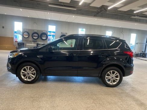 Used 2019 Ford Escape SEL AWD/4WD image 10