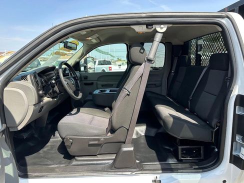 Used 2012 Chevrolet Silverado 3500 W/T image 28