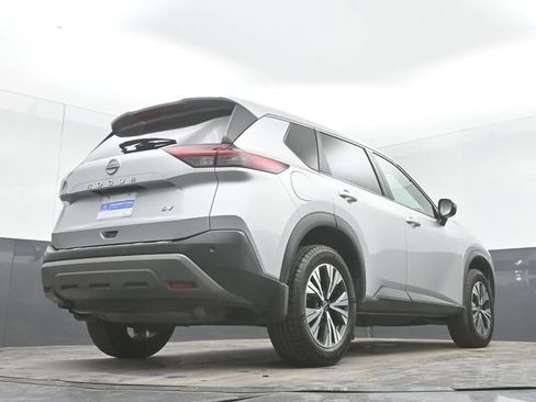 Used 2022 Nissan Rogue SV FWD image 46