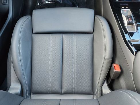 New 2025 Audi Q6 e-tron Premium Plus image 26