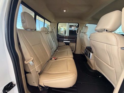 Used 2019 Ford F150 Lariat w/ Equipment Group 501A Mid AWD/4WD image 18