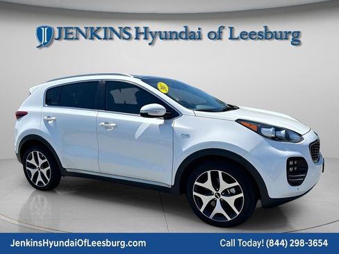 Used 2017 Kia Sportage SX image 1
