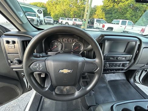 Used 2017 Chevrolet Silverado 3500 W/T w/ WT Convenience Package AWD/4WD image 17
