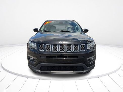 Used 2018 Jeep Compass Latitude w/ Popular Equipment Group FWD image 8