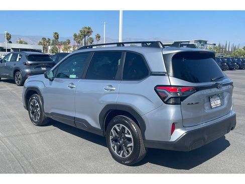 Certified 2026 Subaru Forester Premium AWD/4WD image 3