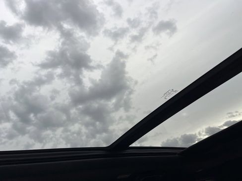 Used 2024 Jeep Grand Cherokee Limited 4xe image 30