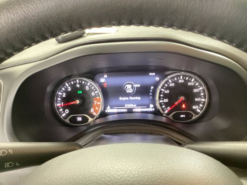 Used 2022 Jeep Renegade Limited AWD/4WD image 22