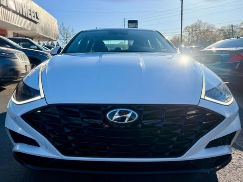 Used 2020 Hyundai Sonata Limited FWD image 3
