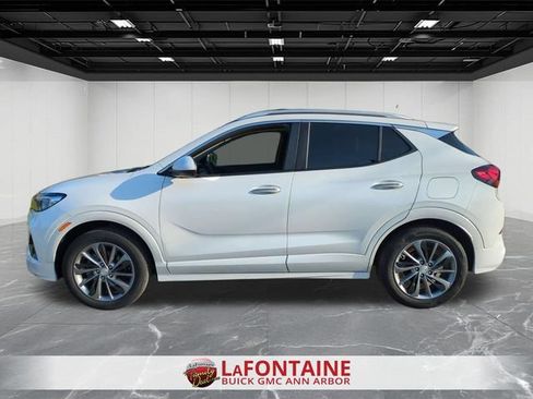 Used 2023 Buick Encore GX Select w/ Sport Touring Package FWD image 5