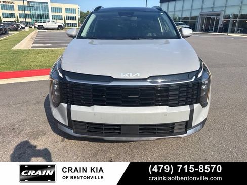 Certified 2026 Kia Sportage EX w/ EX Panorama Roof Package FWD image 7