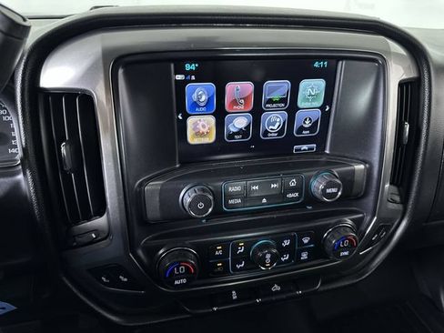 Used 2018 Chevrolet Silverado 1500 LT w/ Texas Edition AWD/4WD image 14