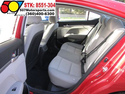 Used 2020 Hyundai Elantra SE FWD image 16