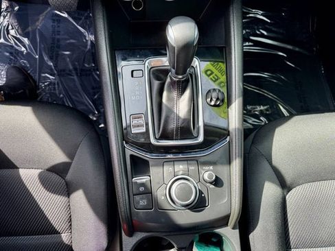 Used 2017 MAZDA CX-5 Sport image 18