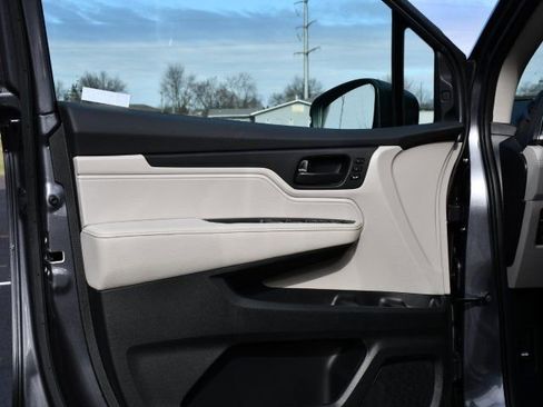 New 2026 Honda Odyssey EX-L image 10
