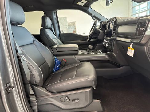 New 2026 Ford F150 Lariat w/ Equipment Group 501A Mid image 40