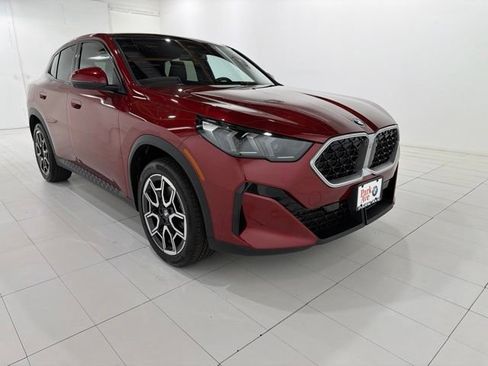 Used 2026 BMW X2 xDrive28i w/ Technology Package AWD/4WD image 7