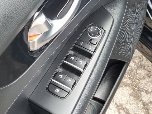 Used 2023 Kia Forte GT-Line FWD image 9